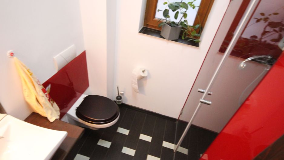 Calduroasa si primitoare - Poză 18