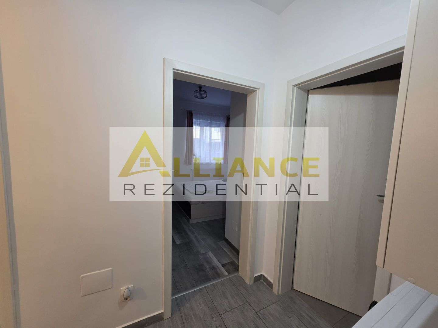 Apartament 2 camere I Parcare I Metrou I Gradina - Poză 9