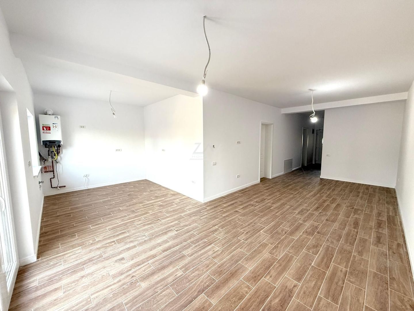 COMISION 0. Drumul Boilor - noul Lidl. Toate utilitatile. Terasa 18 mp. - Poză 7