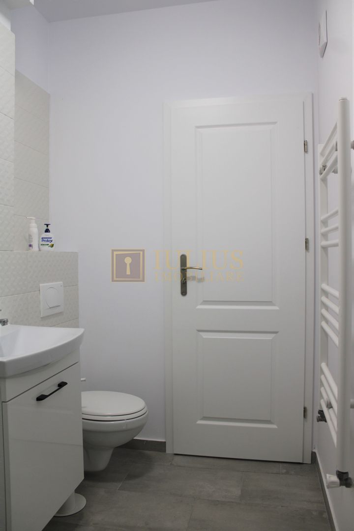 Parter inalt, loc de parcare subteran, mobilat modern, zona Soarelui - Poză 13