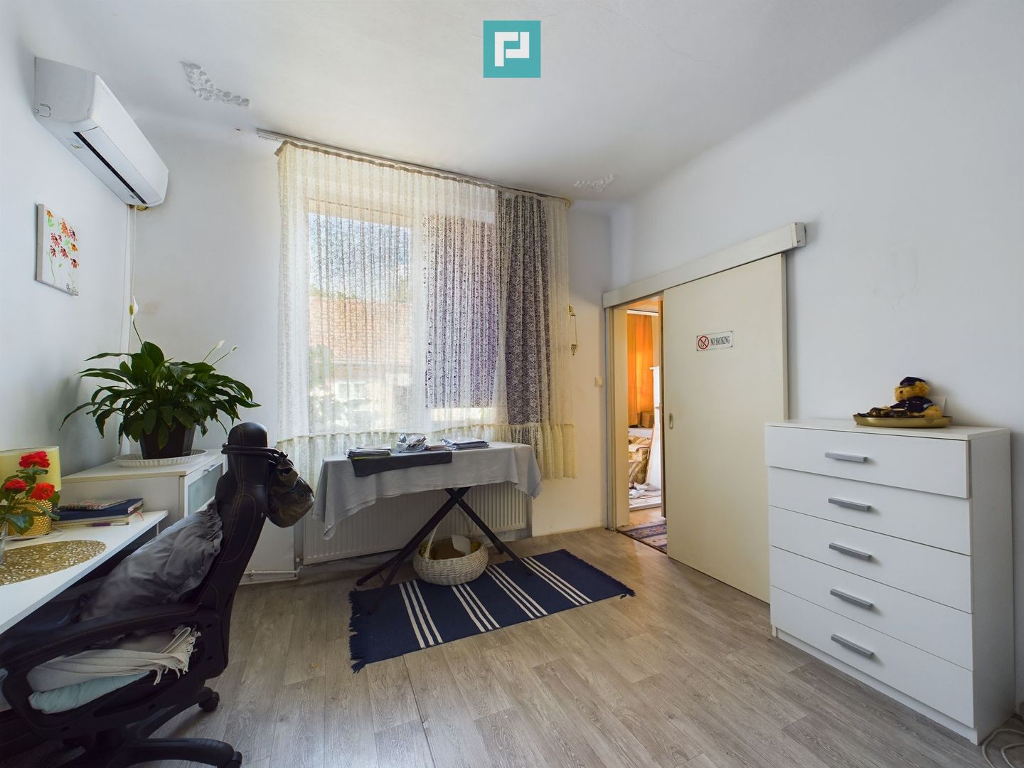 Apartament semicentral cu 2 camere - Poză 4