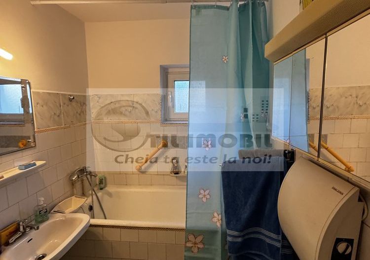 Apartament 3 Camere Canta - 550 euro - Poză 7
