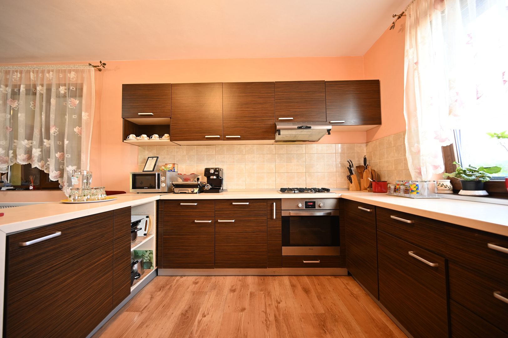 Casa P+1E, cu anexe si hala - Poză 7