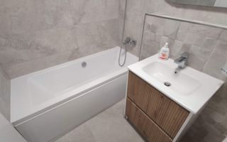 Apartament cu doua camere decomandat,  strada Turda - Poză 5
