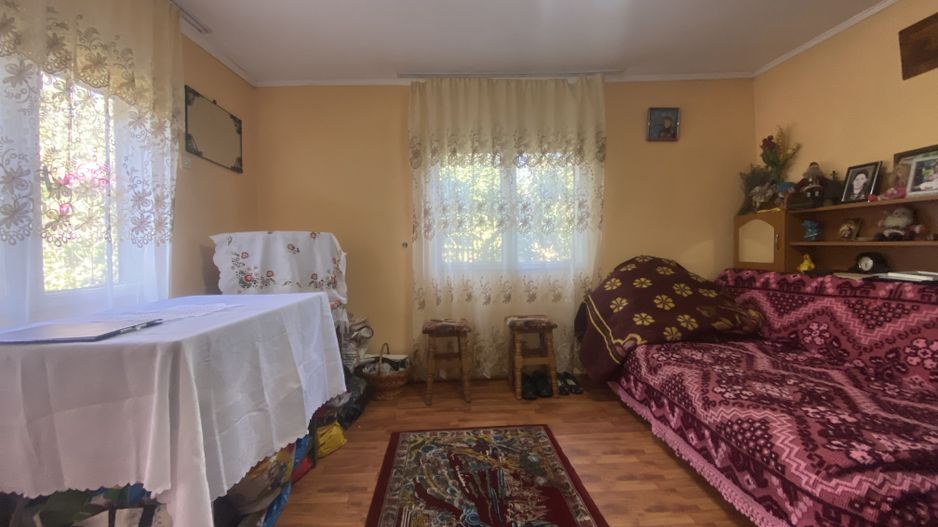 De vanzare: casa in inima unei superbe zone de deal, Valeni-Dambovita - Poză 8