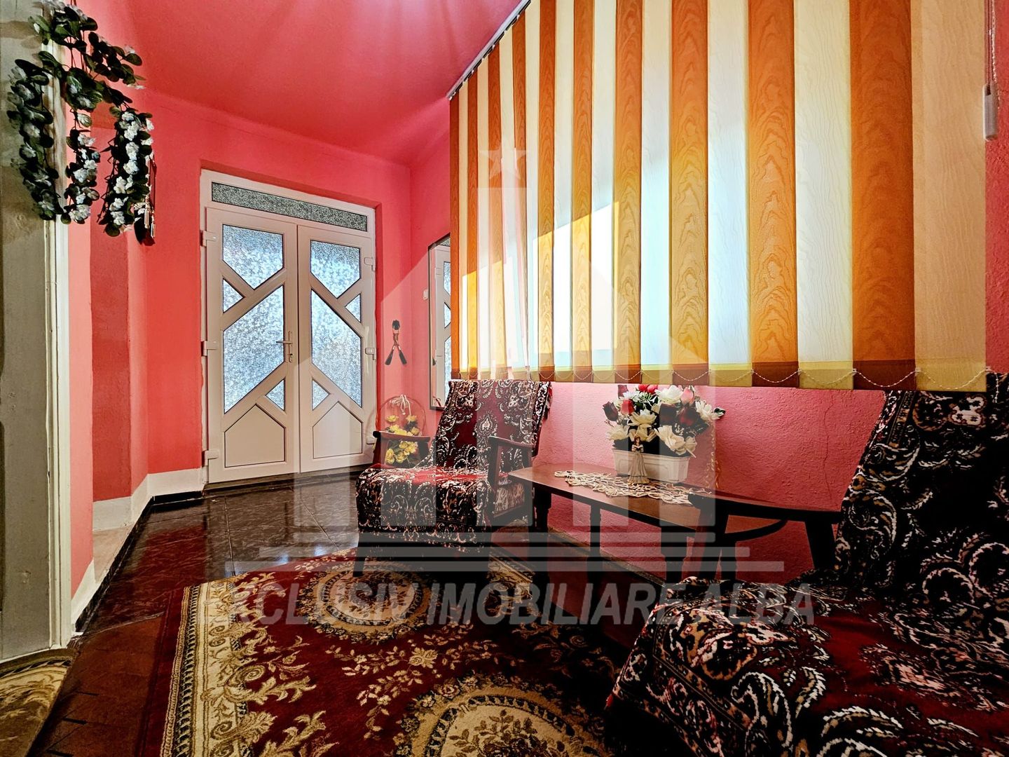 Casa individuala de vanzare in Barabant - Poză 2