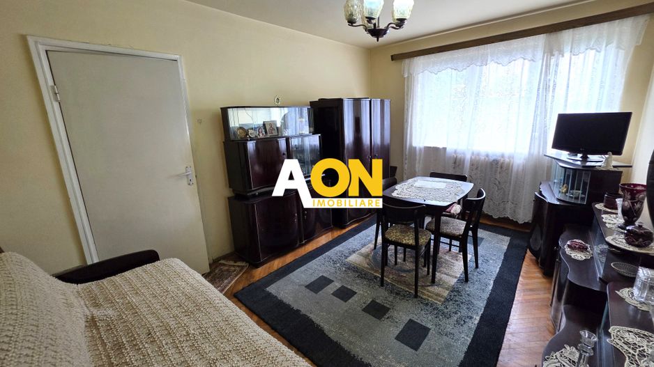 Apartament 3 camere, semidecomandat, parter, Cetate, strada Closca - Poză 6