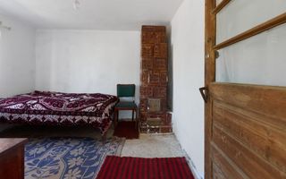 Casa cu teren de 1.200 mp si livada–Badesti, comuna Pietrosani, Arges - Poză 9