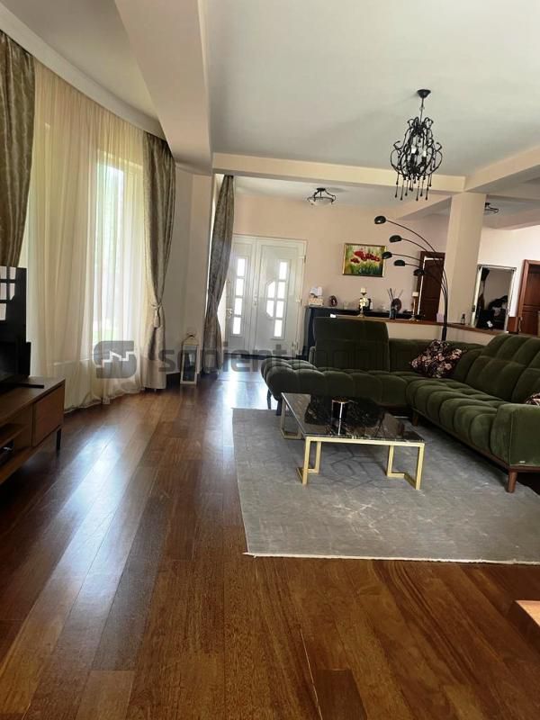 Casa lux in Sinmartin Beverly Hills - Poză 9