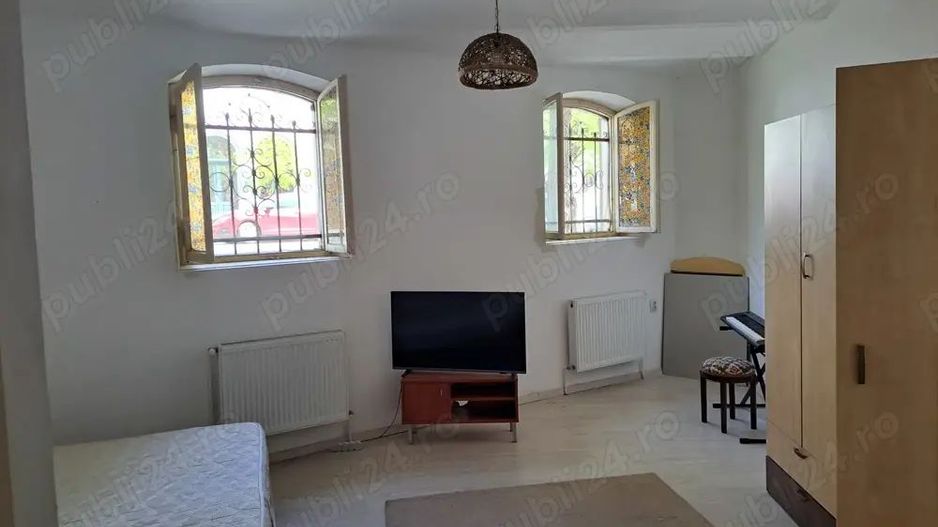 De Inchiriat Garsoniera dubla Cismigiu sector 1 - Poză 1