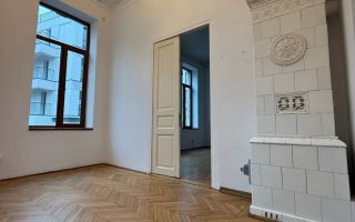 De inchiriat spatiu de birouri/ apartament nemobilat UltraCentral - Poză 4