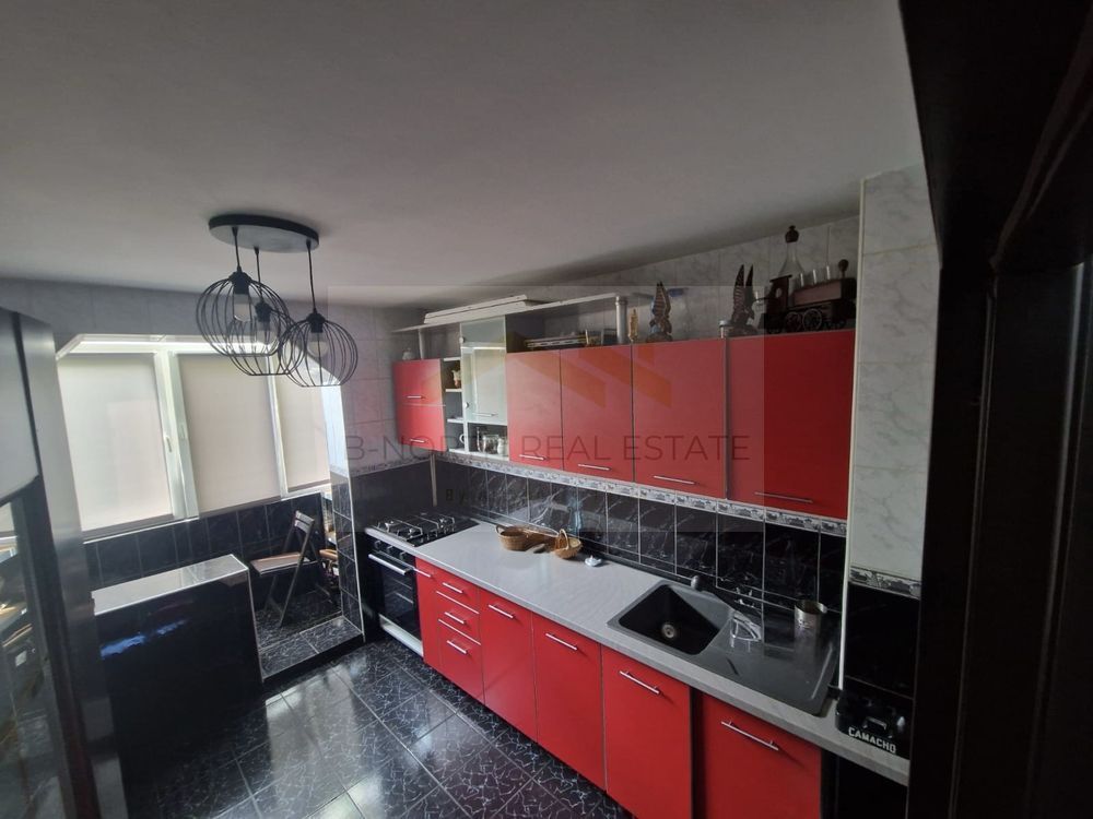 Apartament cu 3 camere Aparatorii Patriei - Poză 1