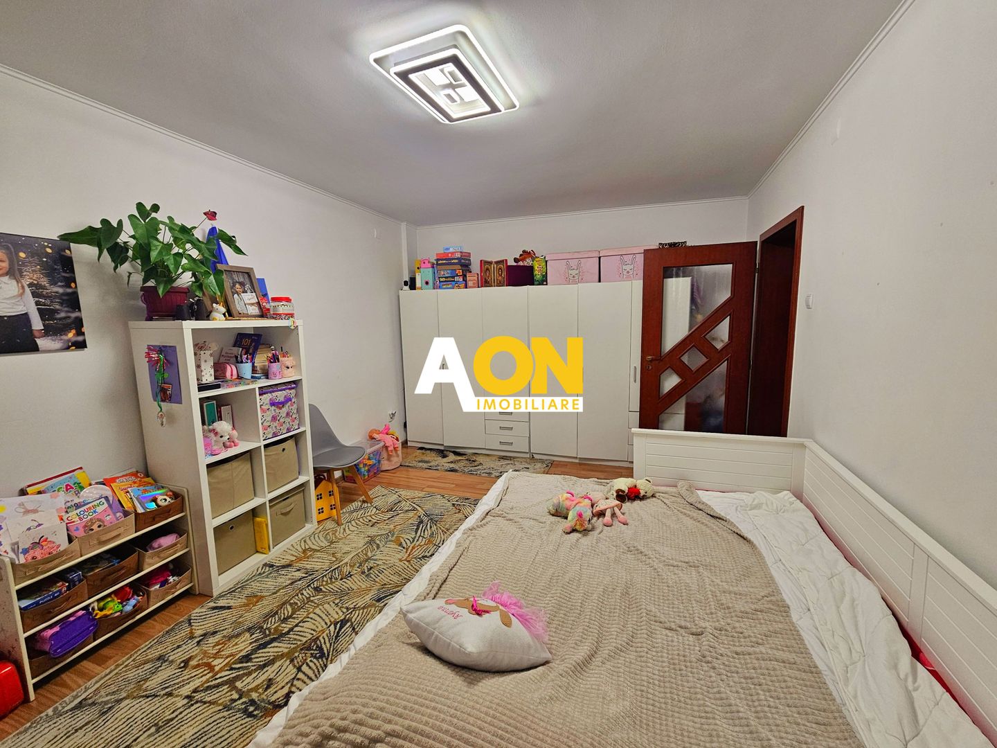 Apartament 2 camere, mobilat, utilat, et.3, Cetate, zona Stadion - OMV - Poză 4