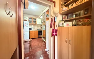 Casuta "bunicii" la 2 pasi de Calea Calarasilor - Poză 14