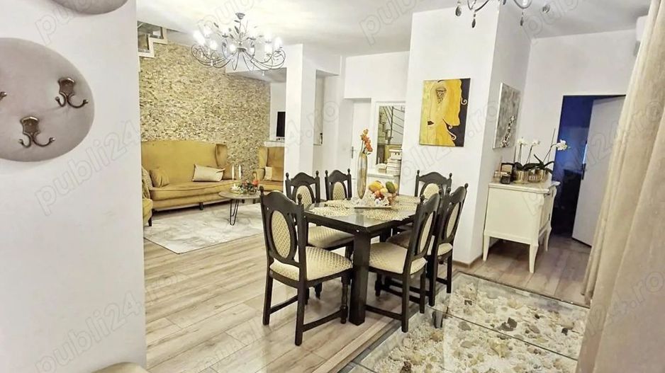 BRASADAS vinde ap 4 cam 130 mp in cladire istorica. - Poză 2