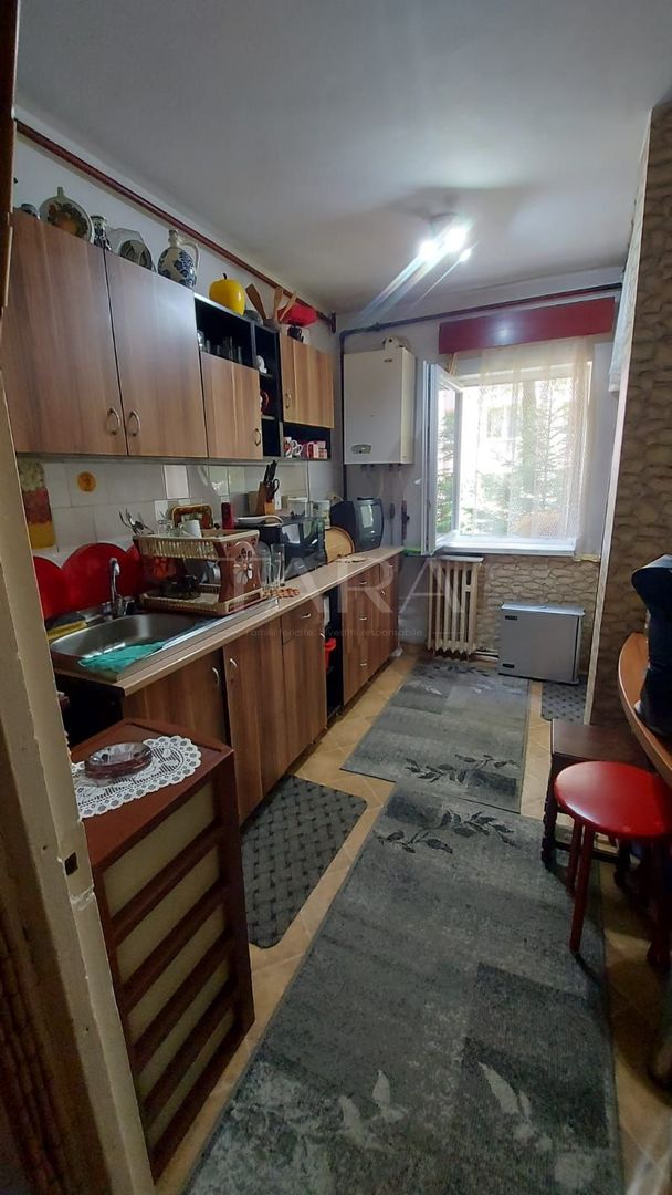 Apartament 2 camere, semidecomandat, parter înalt – zonă Dâmbul Rotund - Poză 4