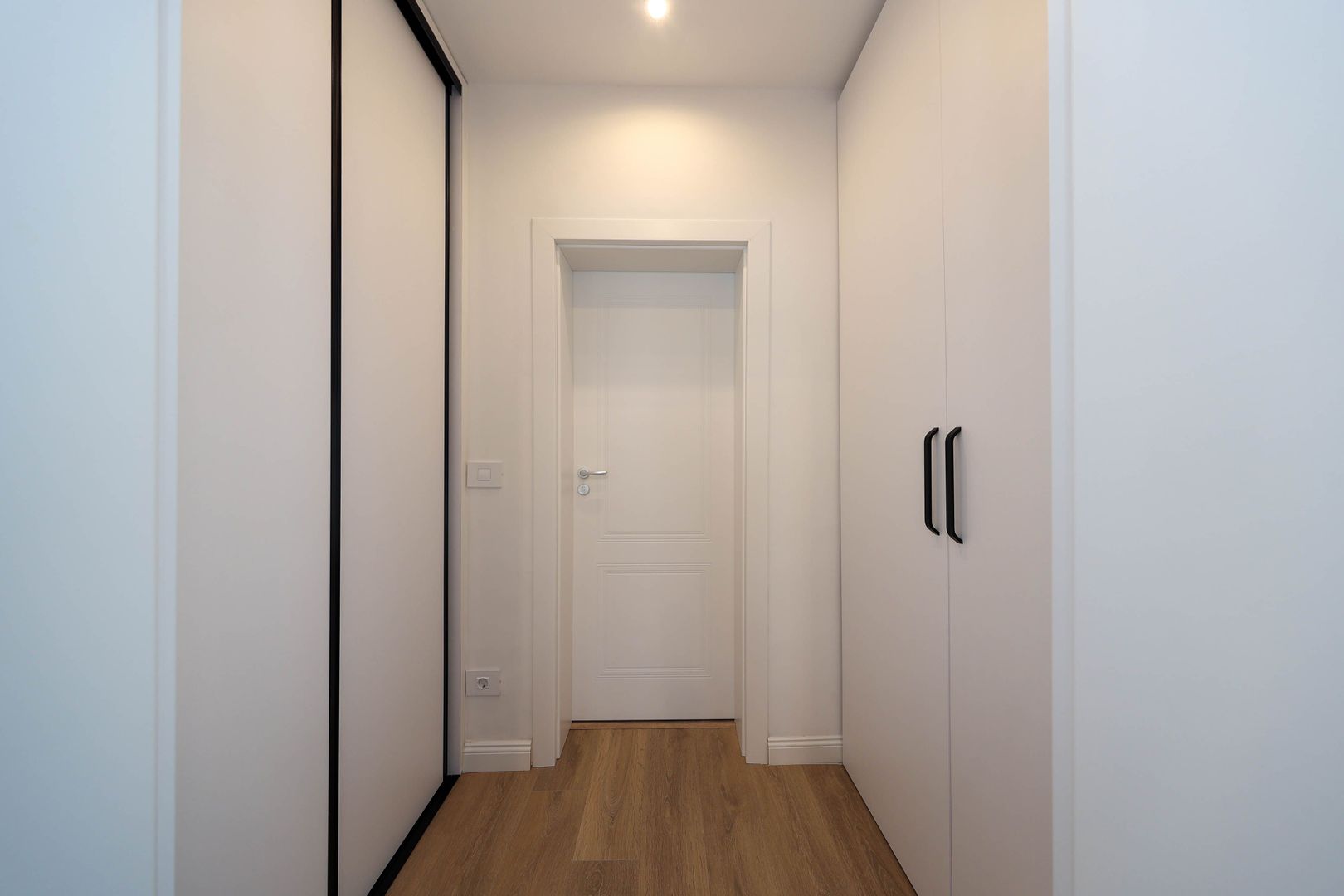 Casă ideală pentru familie în Brașov, Bunloc – spațioasă, luminoasă, priveliște - Poză 39