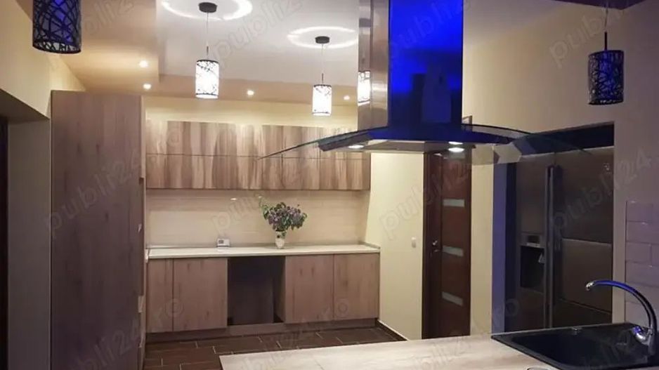 Casa de vânzare -confort, spațiu și relaxare ,Satu Mare,str Amurgului - Poză 2