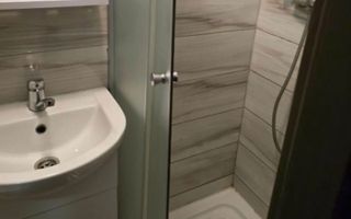 Cameră de cămin, 12 mp, Bularga, cu WC și duș, preț fix 26.500 EUR - Poză 6