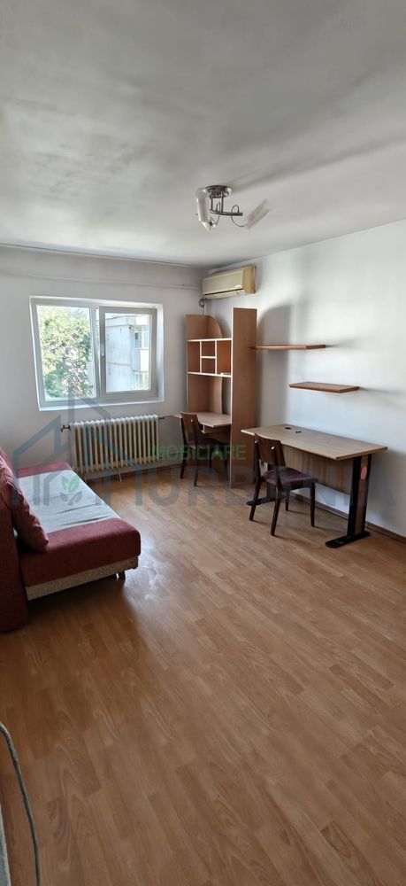 Apartament 2 camere decomandat, Nicolina - Poză 1