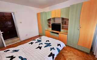 Apartament 2 camere, mobilat, utilat, etaj 3, cu boxa si parcare - Poză 11