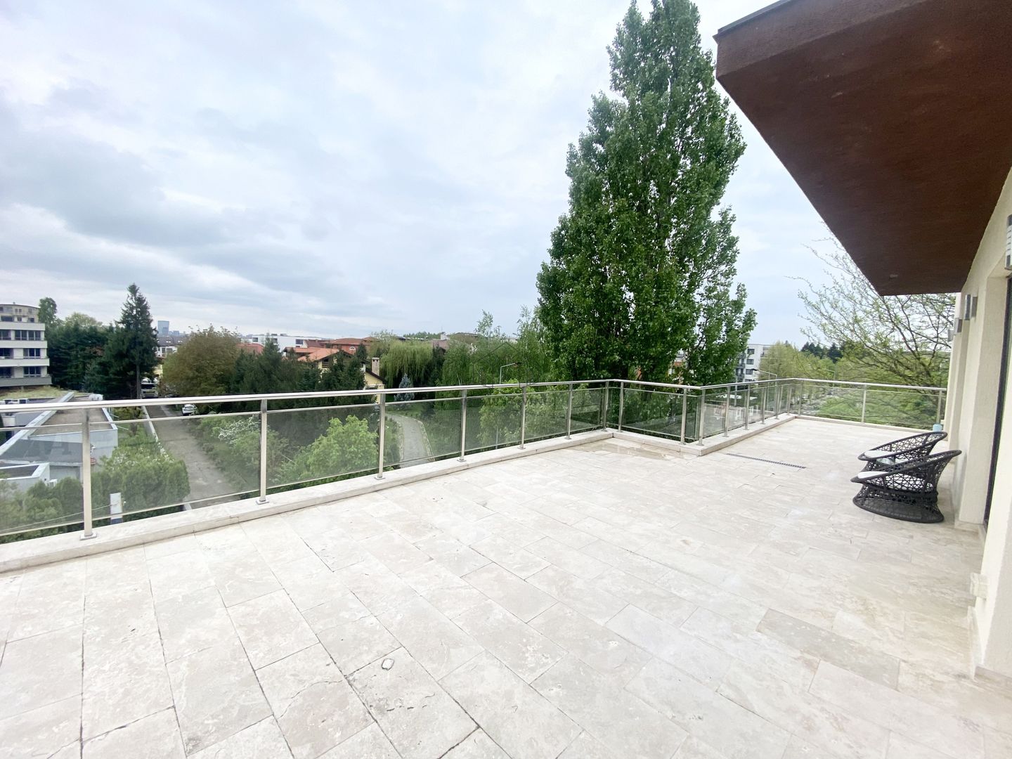 PENTHOUSE LUMINOS CU 3 CAMERE LA INCHIRIERE LANGA SCOALA BRITANICA - Poză 12