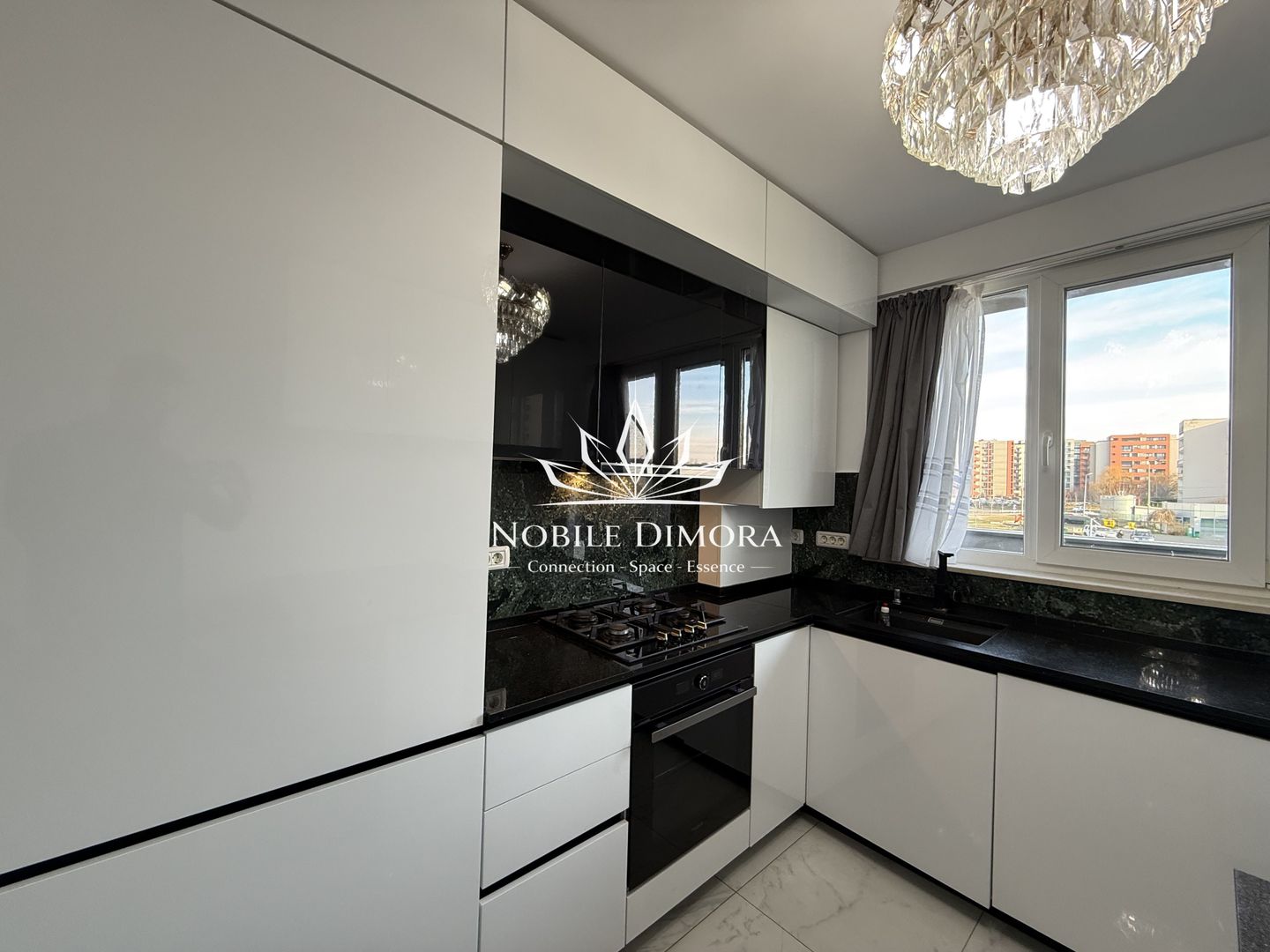 Apartament cu 3 camere, 2 bai, 2 balcoane, 2 locuri de parcare - Torontalului - Poză 4