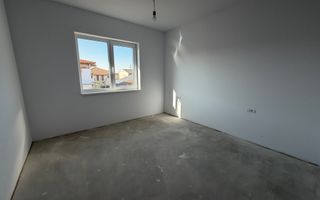 COMISION 0%. Duplex despartit prin garaj finisat la cheie in Dumbravita - Poză 14
