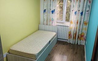 DE inchiriat apartament cu 3 camere, General. etaj 2, 450 euro - Poză 4