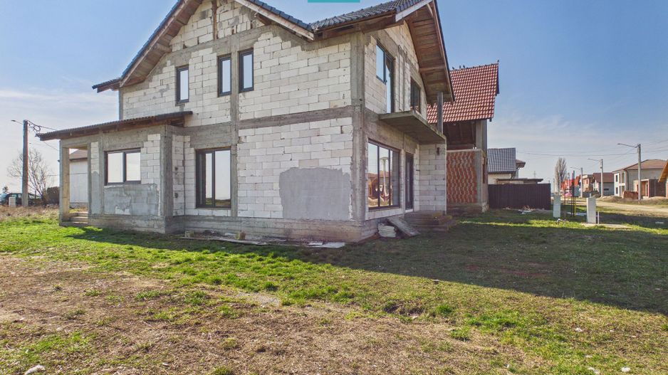 Casă nouă, finisată interior, 130mp utili Curtici - Poză 2