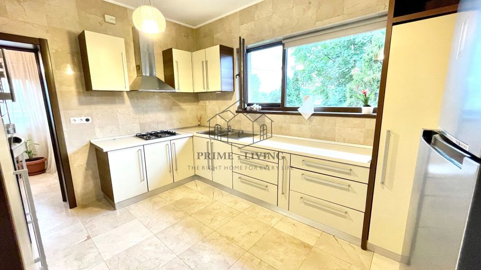 VILA CU 6 CAMERE LA INCHIRIERE IN ZONA PIPERA - Poză 13