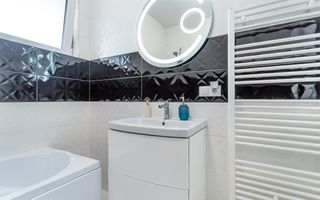 Apartament 2 camere, 55 mp + 2 balcoane, parcare, Aurel Gurghianu - Poză 10