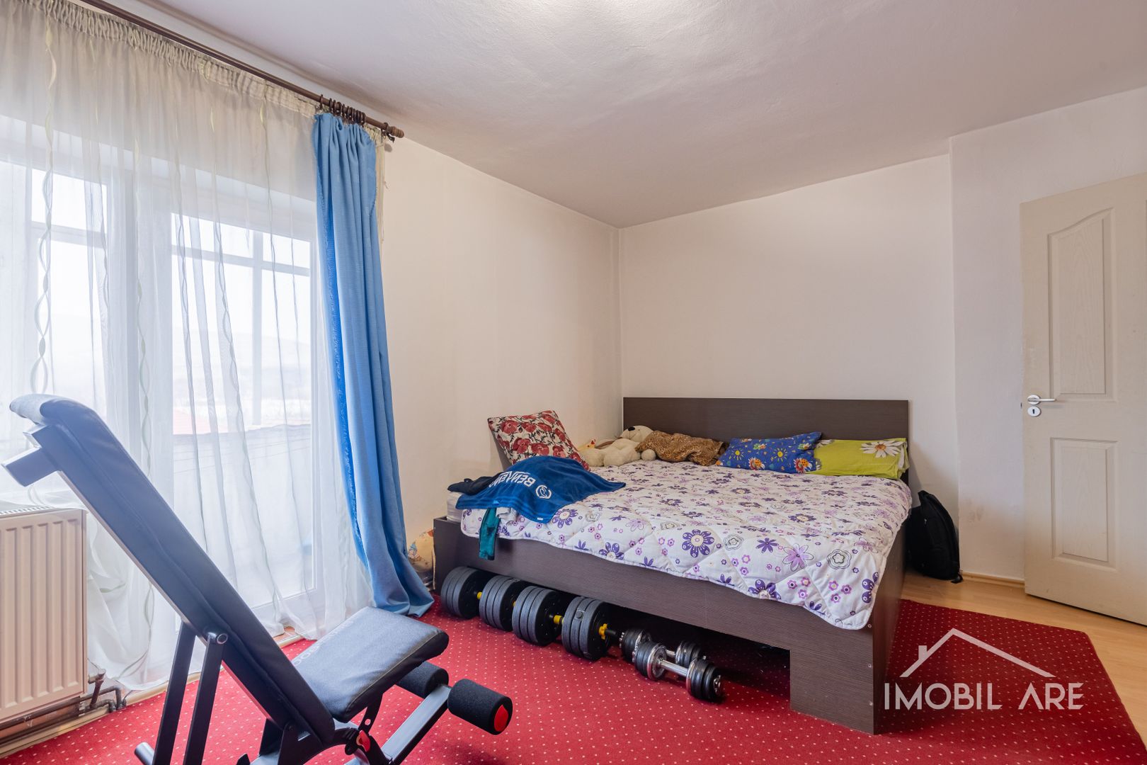 Apartament cu 3 camere de vânzare - Poză 8