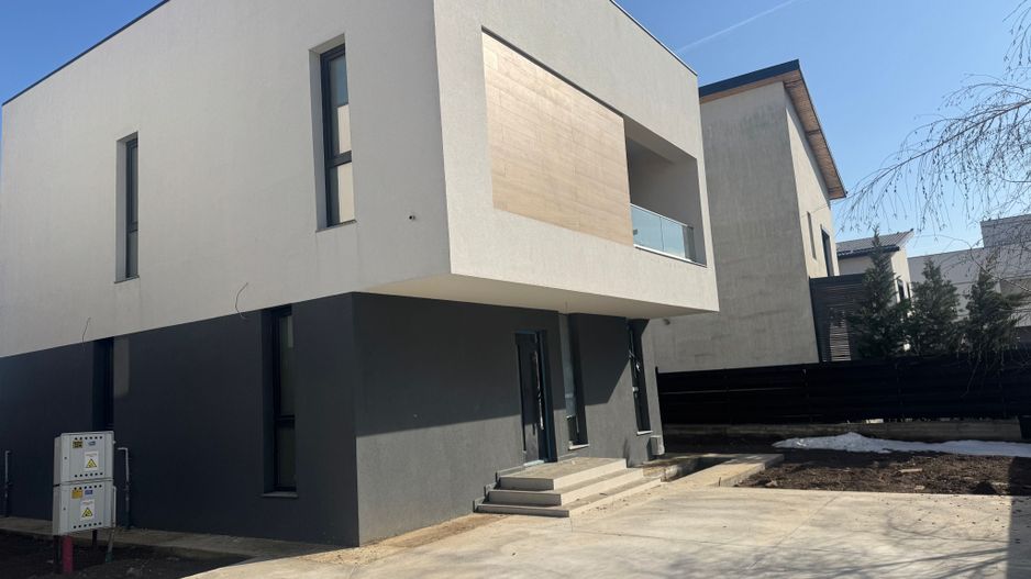 Vile Tunari, zona BUNA, Toate Utilitatile, curte 350m2 - Poză 1