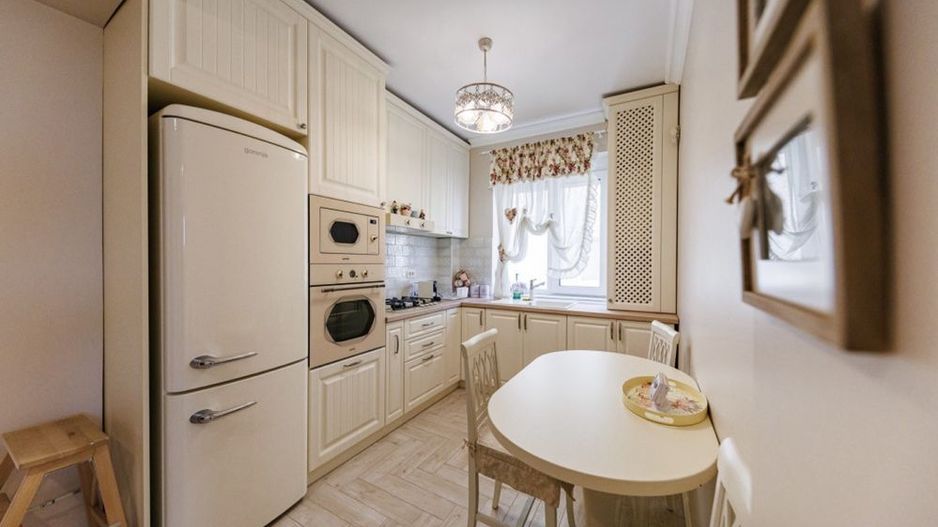 Apartament elegant I Grădina privata si parcare privată I Dumbrăvița - Poză 10