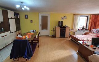 Casa cu 1064 mp teren, ideala pentru pensiune - Poză 17