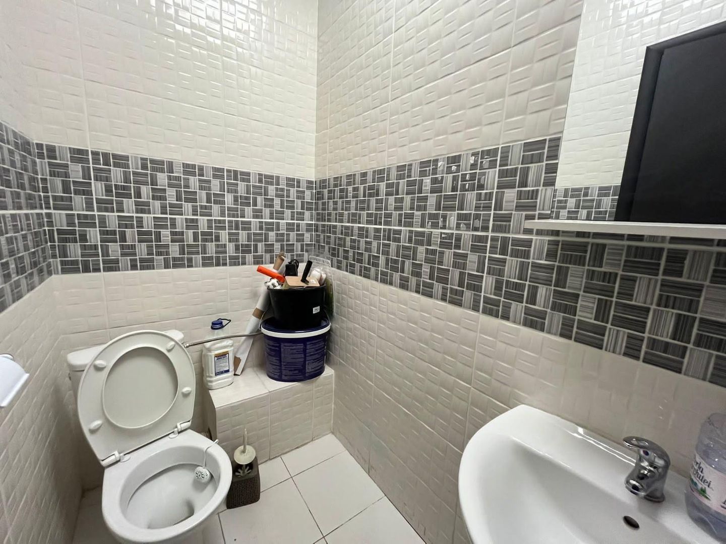 Vanzare spatiu comercial 94 mp capat linii STB - Poză 4