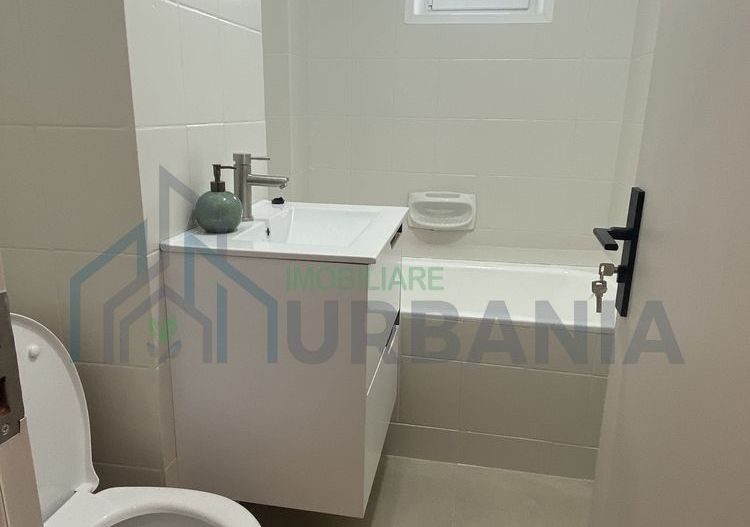 Apartament 2 camere cu debara, etaj 2, lift, zona Centru, Pașcani - Poză 5