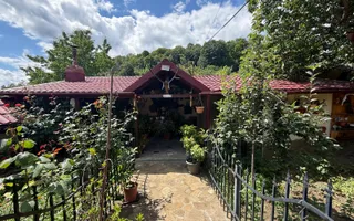 Vila S+P+1,+ garaj inchis + terasa si teren intravilan 6300 mp - Poză 30