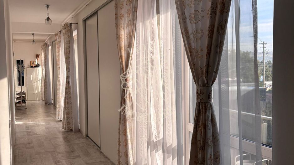 Apartament Modern 3 camere 85mp-balcoane-etaj 1-curte-Marasti - Poză 4