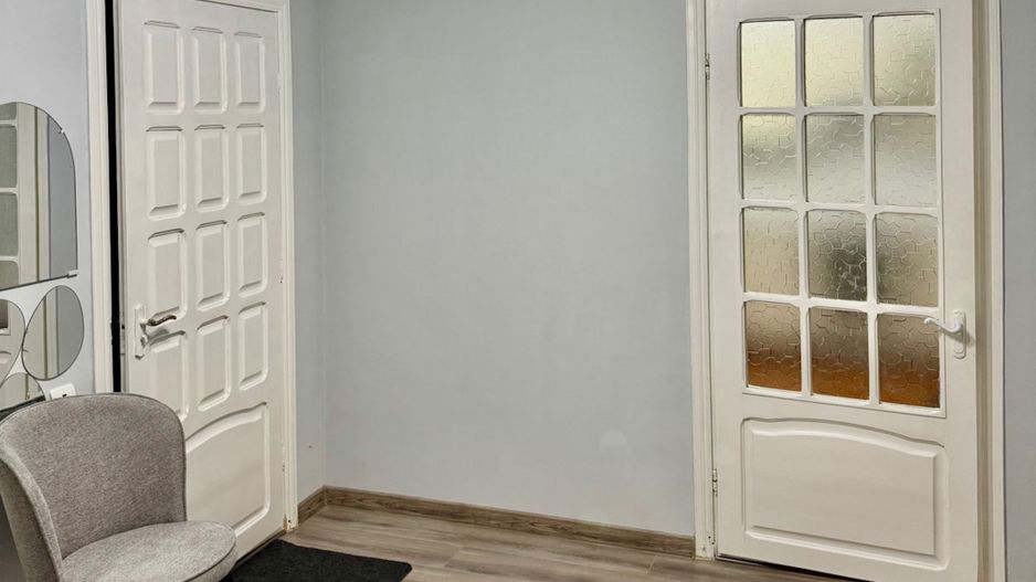 De vânzare 94 m2, două apartamente cu intrare separată, 4 dormitoare,  Centru, Mun. Chișinău - Poză 16