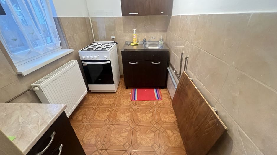 1 camera etaj 1 zona Timocului, 4 apartamente pe nivel - Poză 2