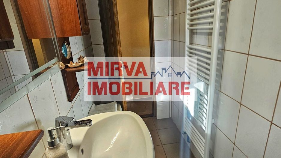 Casa P+1E+M, cu 5 camere în Cantacuzino – ideală birouri sau locuință - Poză 19