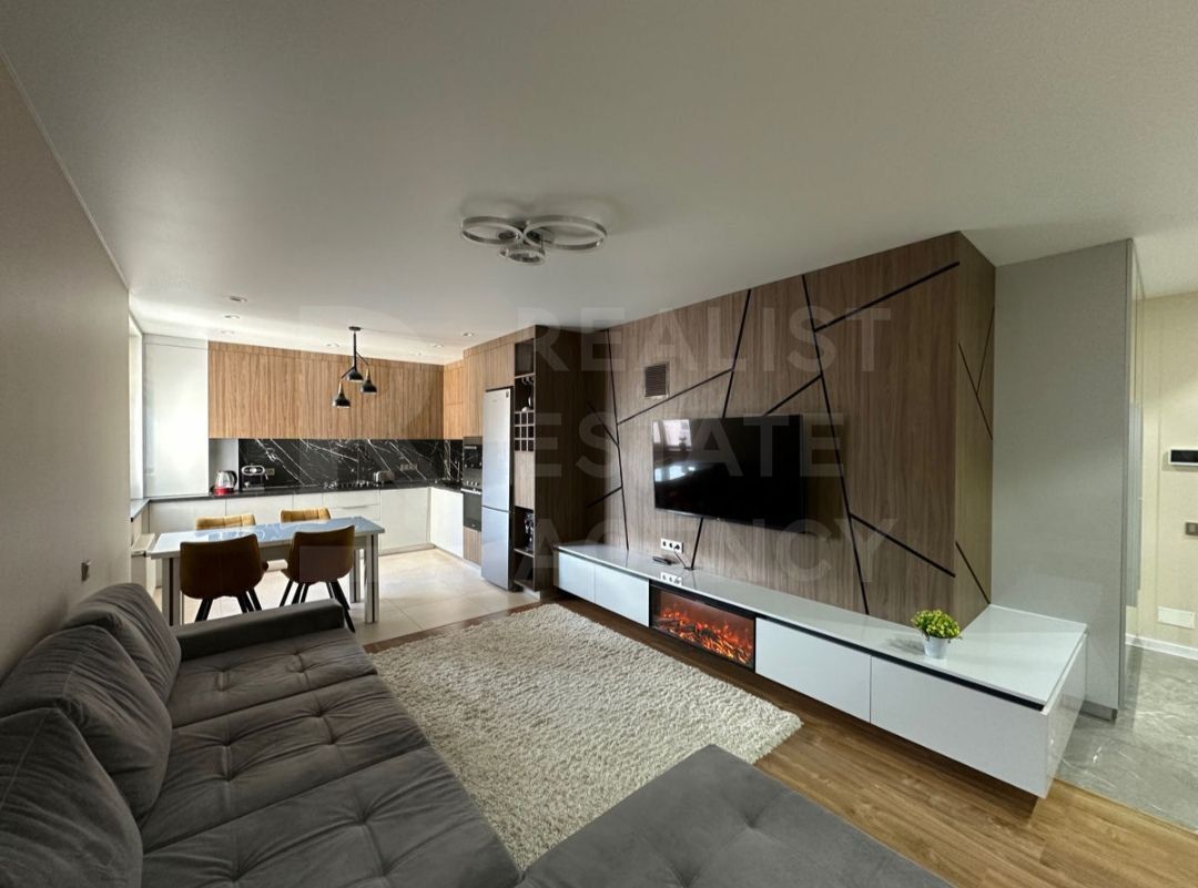 Chirie, apartament, 3 camere, strada Grenoble, Botanica - Poză 1