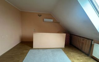 Apartament 2 Camere I Decomandat I Zona Vasile Aaron - Poză 4