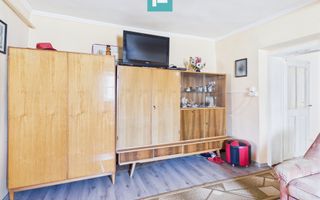 Casă la doar 6km de graniță cu România - Poză 12