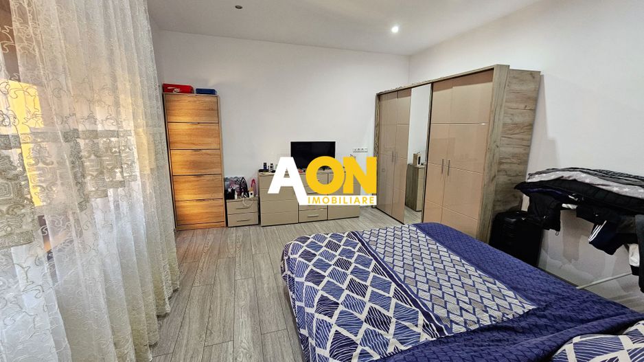 Casă 4 camere, renovată, mobilată, utilată, 410 mp teren, zona Centru - Poză 12