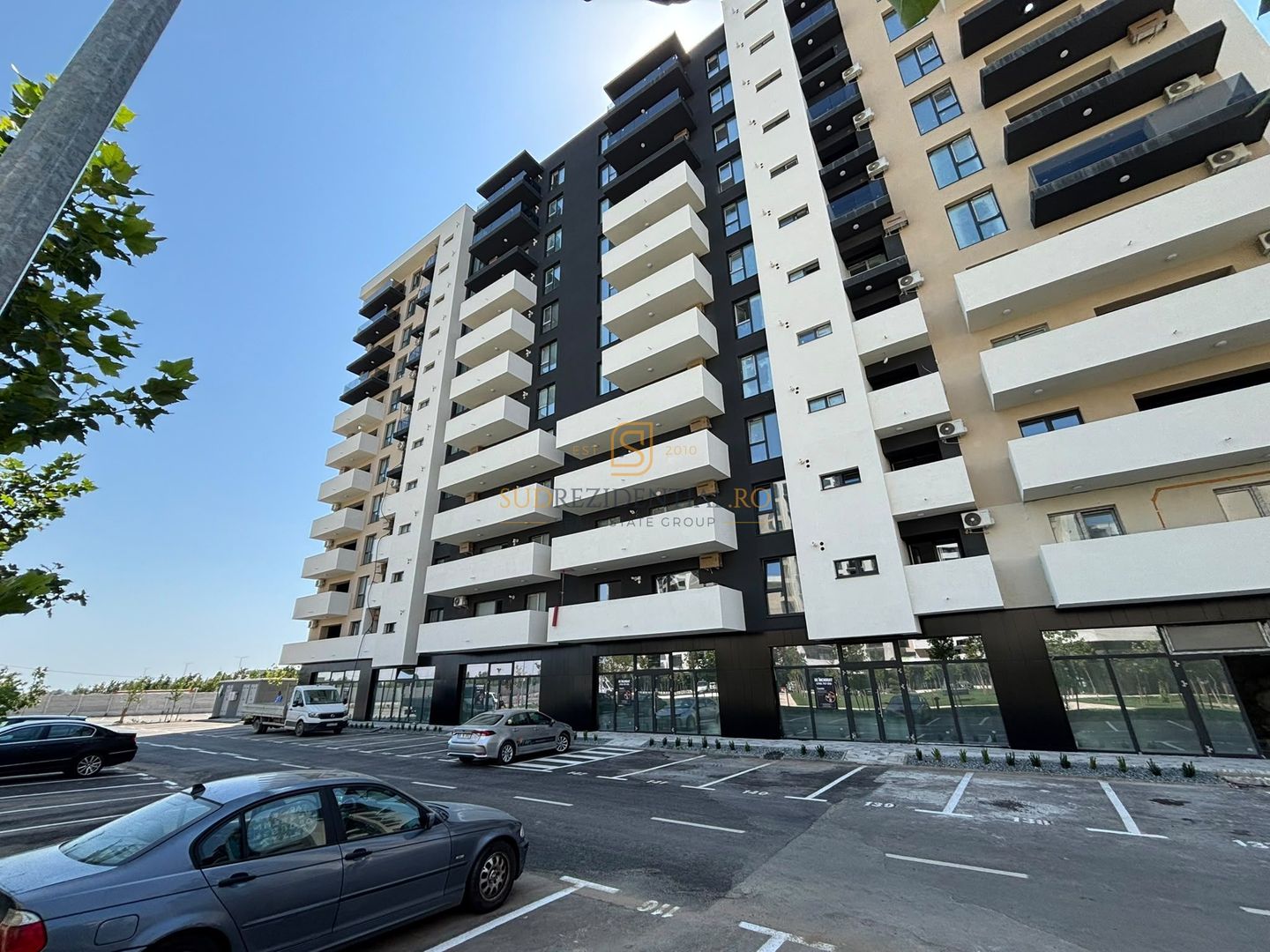 Spații comerciale de închiriat | The Grand Kristal Residence - Poză 1