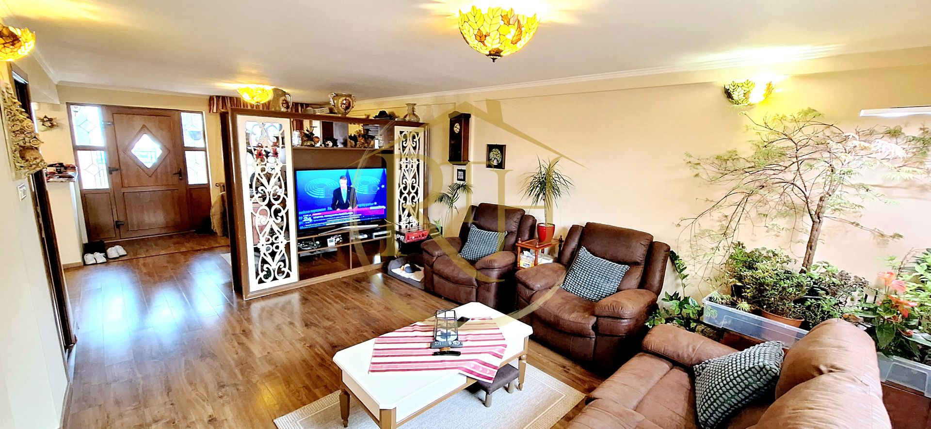 Casa deosebita, 4 camere, curte amenajata, Giroc pe str Apicultorilor - Poză 5