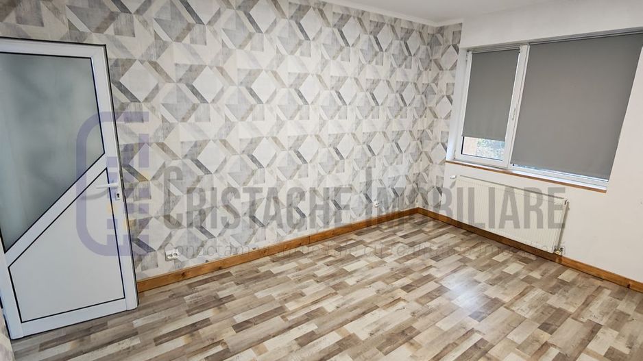Vilă Cartierul Vitan / destinatie birouri sau activitati comerciale - Poză 6